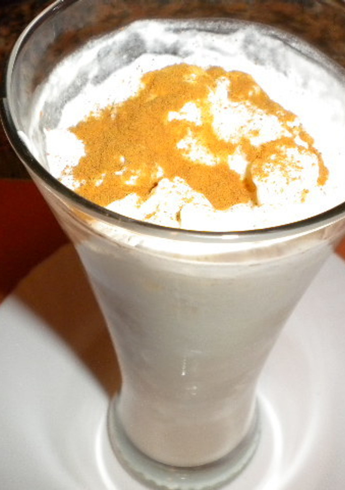 Una foto de Copa de leche merengada