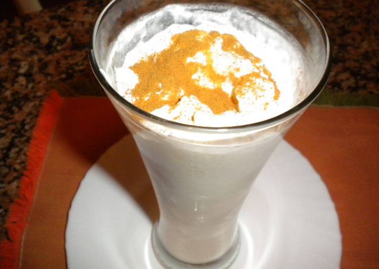 Copa de leche merengada