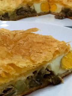 Una foto de Empanada de verduras con queso