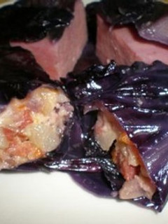 Una foto de Rollitos de col roja lombarda rellenos