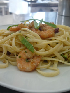 Una foto de Pasta con camarones