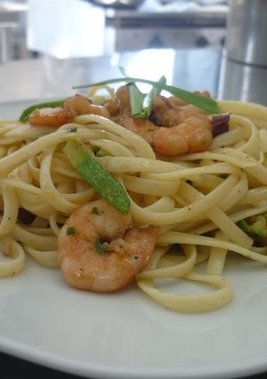 Una foto de Pasta con camarones