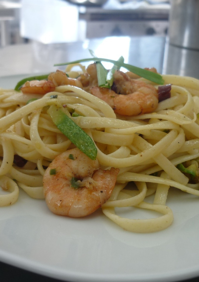 Una foto de Pasta con camarones