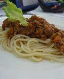 Spaghetti a la bolognesa casera