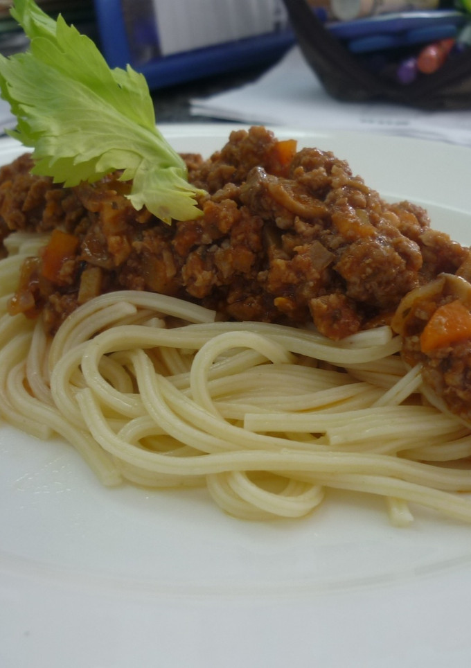Una foto de Spaghetti a la bolognesa casera