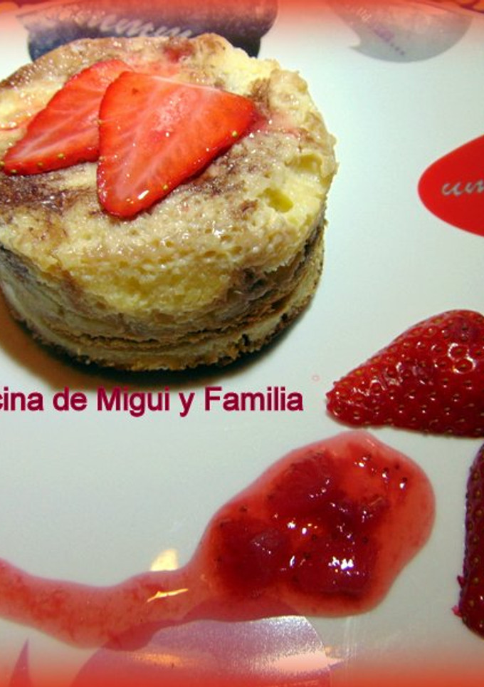Una foto de Puding de pan y plátano