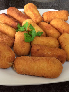 Una foto de Croquetas caseras de pollo y jamón AMC