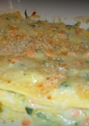 Una foto de Lasaña con salmón fácil