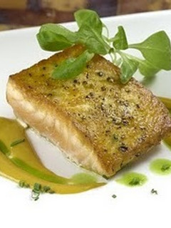 Una foto de Salmón con miel