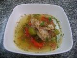 Sopa de pescado con berza