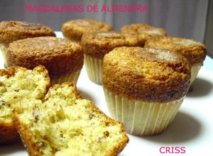Una foto de Magdalenas de almendra