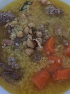 Una foto de Sopa del cocido