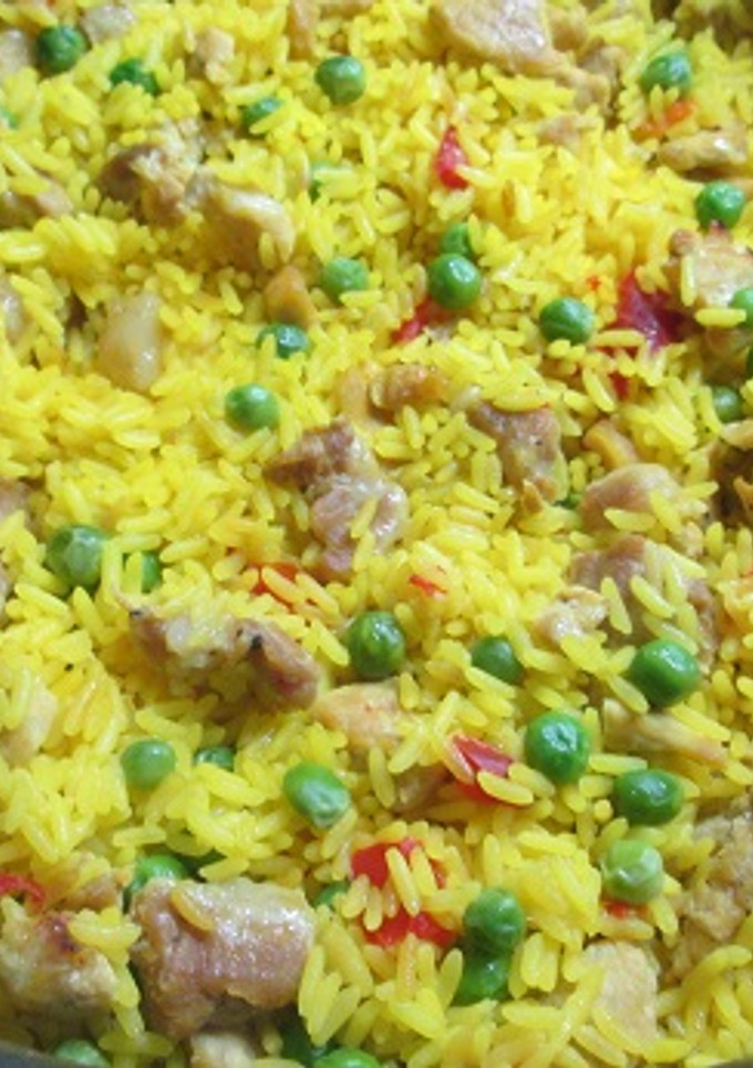 Una foto de Arroz seco con daditos de lomo de cerdo