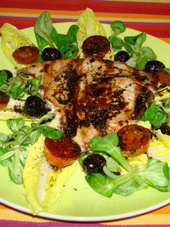 Una foto de Ensalada marina a la albahaca