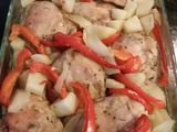 Pollo al horno con pimentón rojo