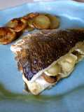 Dorada rellena con brie y champiñones