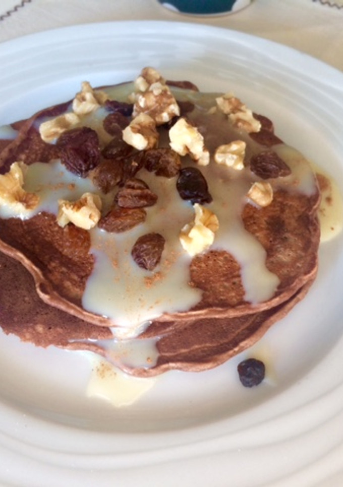 Una foto de Hot cakes de chocolate integrales