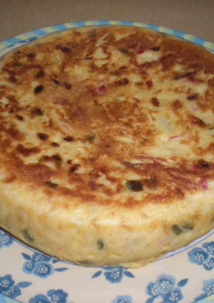 Una foto de Tortilla de patatas con chorizos