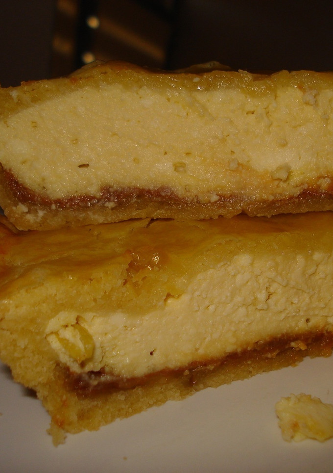 Una foto de Tarta de ricota y ralladura de limón