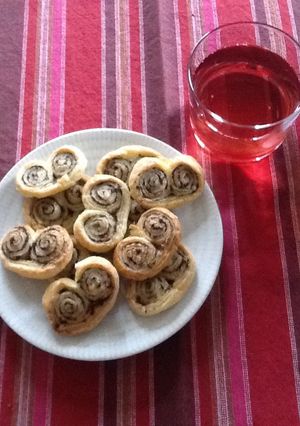 Foto principal de Hojaldre con puré de aceitunas negras