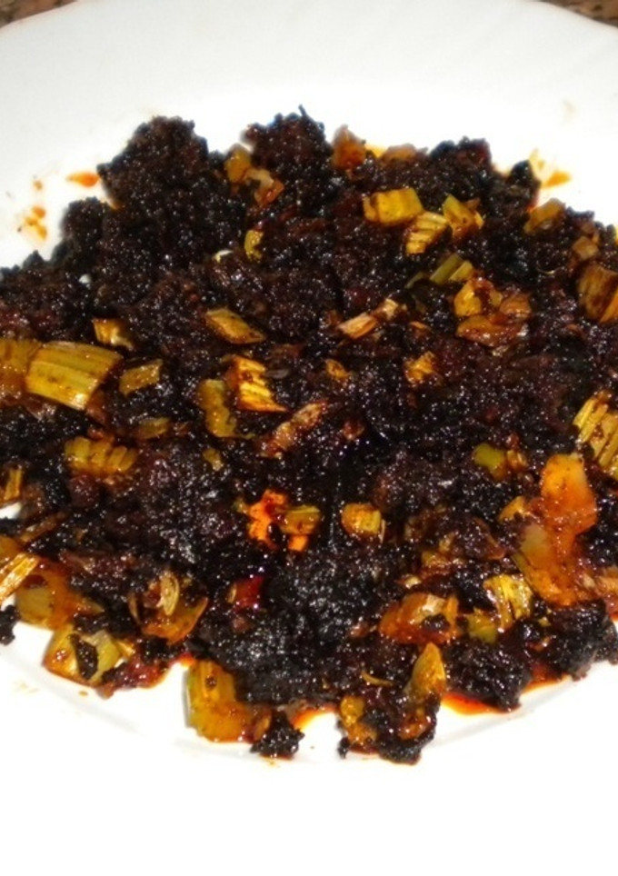 Una foto de Pisto asturiano con morcilla