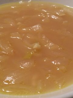 Una foto de Sopa de cebolla light