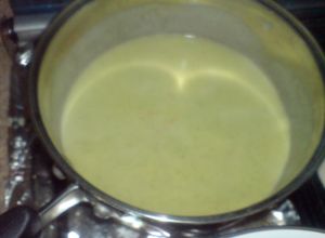 Una foto de Crema de calabaza con leche