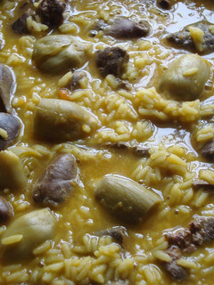 Una foto de Alcachofas con higadito de pollo