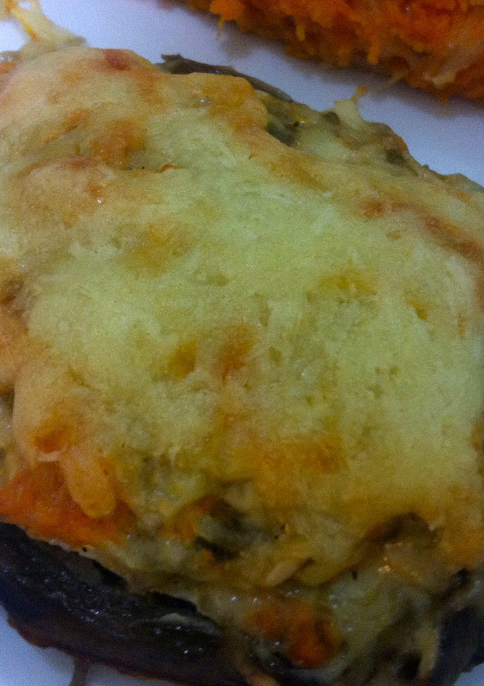 Una foto de Berenjenas rellenas de boniato y queso