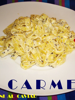 Una foto de Fetuccini al caviar