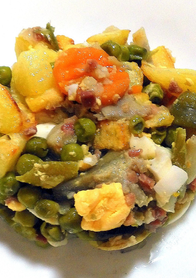 Una foto de Menestra de verduras con jamón