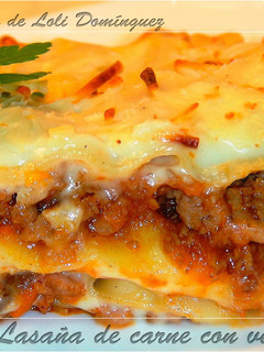 Una foto de Lasaña de carne con verduras