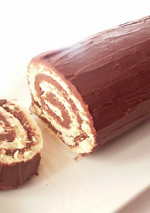 Una foto de Brazo de gitano con crema de chocolate
