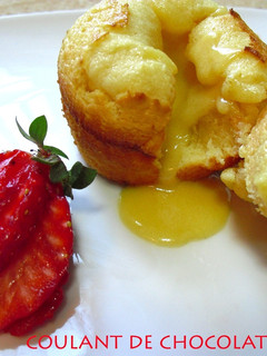 Una foto de Coulant de chocolate blanco