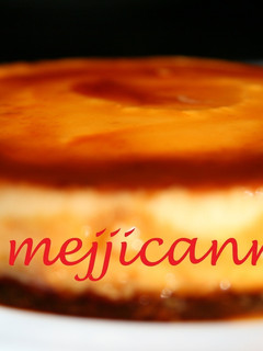 Una foto de Flan de huevo almendrado