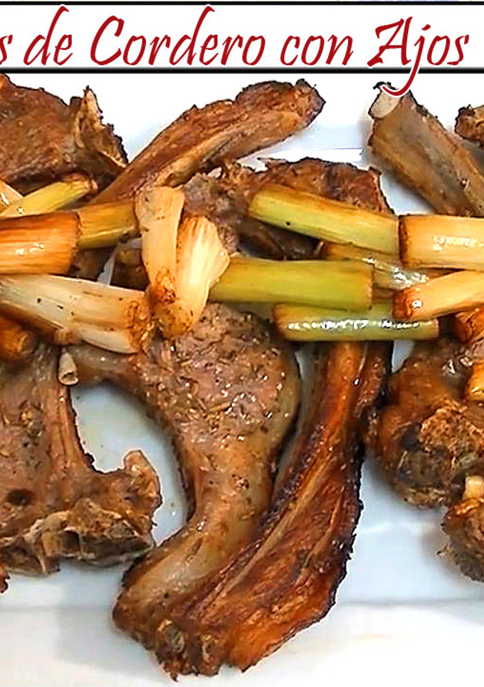 Una foto de Costillas de cordero con ajos tiernos
