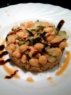 Una foto de Garbanzos con couscus