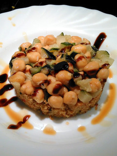 Una foto de Garbanzos con couscus
