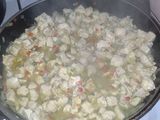 Pasta con salsa de pollo y crema