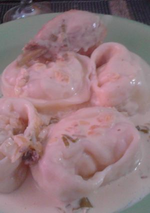 Una foto de Sorrentinos con pollo a la crema