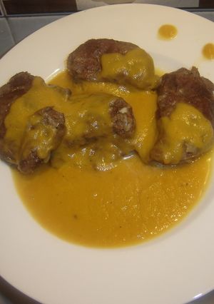 Una foto de Galtas de cerdo ibéricas (carrilleras)