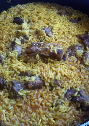 Una foto de Arroz con costilla de cerdo