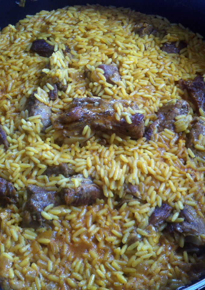 Una foto de Arroz con costilla de cerdo
