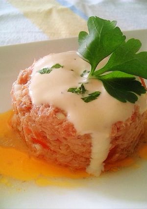 Una foto de Tartar de Bonito en conserva