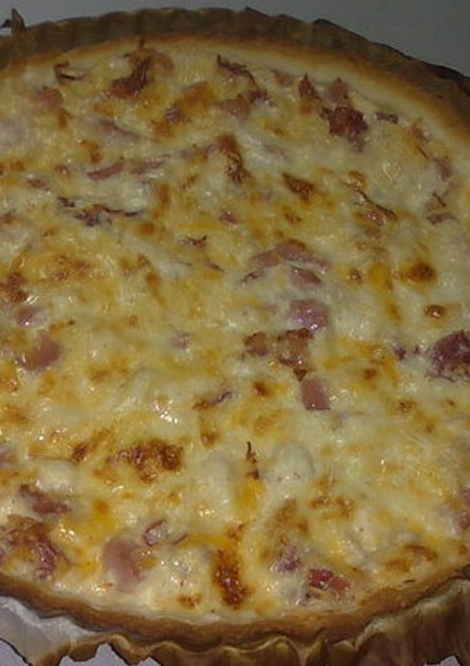Una foto de Quiche de beicon y queso
