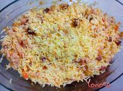 Una foto de arroz basmati con jamon