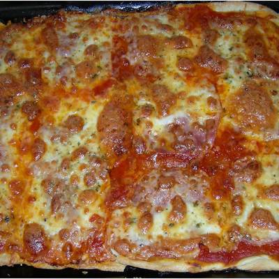 Masa de pizza casera y fácil Receta de lauradaluzgrumberg- Cookpad