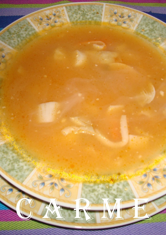 Una foto de Sopa de pescado sencilla