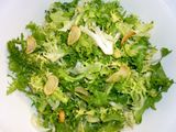 Ensalada de escarola con ajos fritos