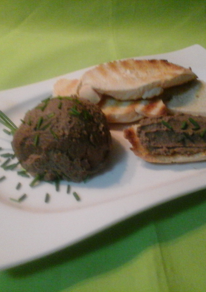 Una foto de Higaditos en paté al Pedro Ximénez 